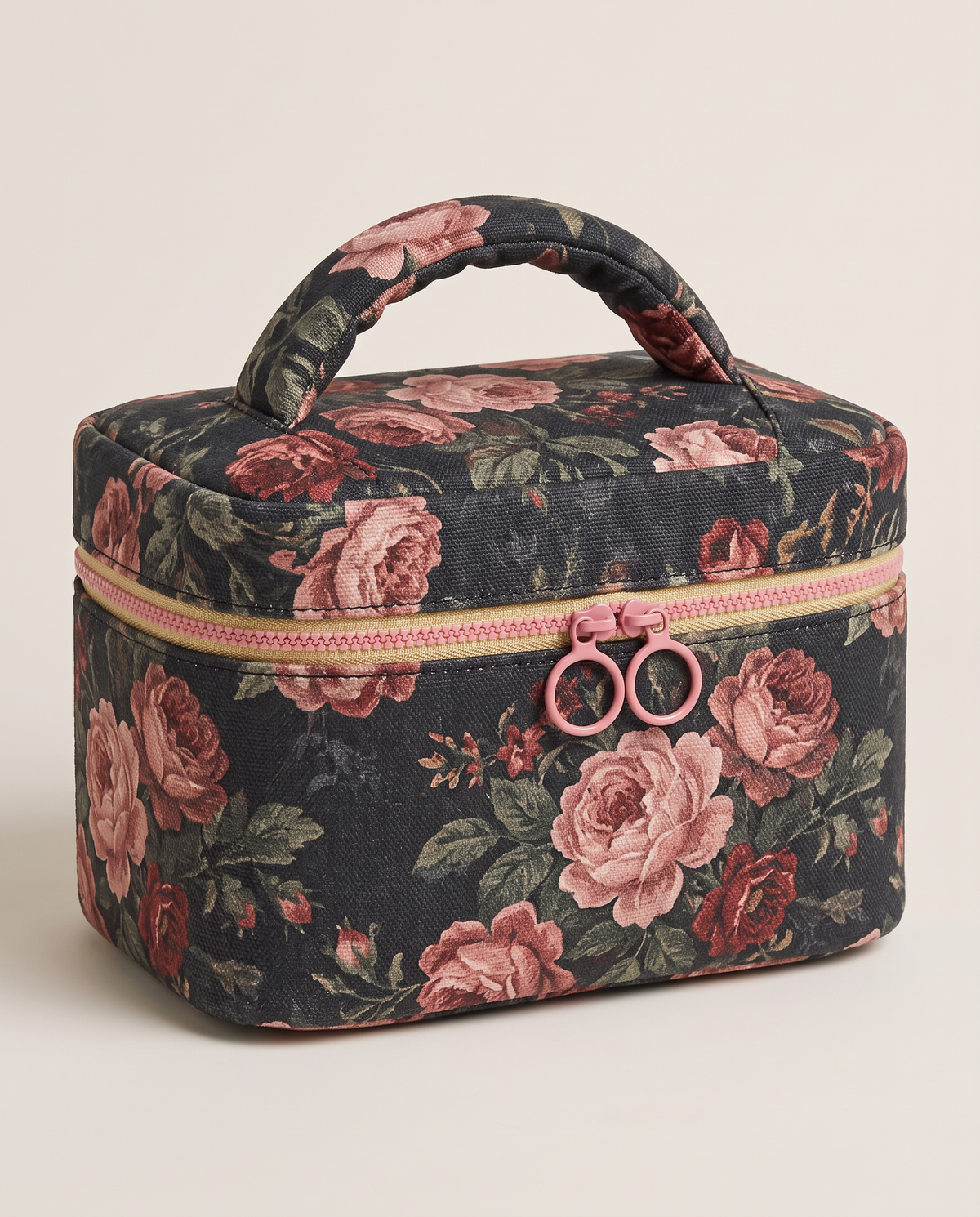 Classic Case 22 — Prints in Noir Rose